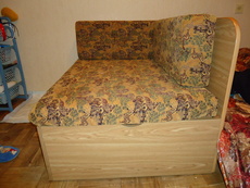 Продам детский диван срочно