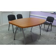 Продам стол для переговоров