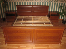 Кровать двуспальная 160*200.