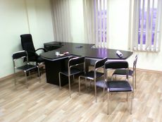 Продам стол в кабинет руководителя