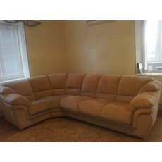 продам диван новый