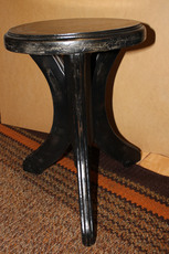 продам табурет под старину