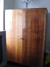 Шкаф.Срочно.