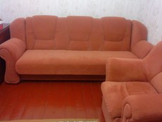 Продам диван и два кресла