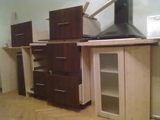 Продам Кухню б/у (1 мес в использовании)в отличном состоянии