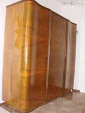 Продам шкаф трехдверный