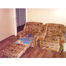 Продам мягкую мебель (диван + два раскладных кресла)