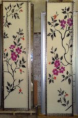 Стеклянные фасады, столешни с худож. покраской.