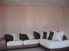 Продам кожаный диван. Новый