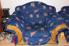 мягкий уголок и кресло