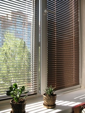 ЖАЛЮЗИ, ТКАНЕВЫЕ РОЛЕТЫ, РУЛОННЫЕ ШТОРЫ