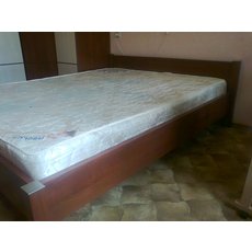 Продам двухспальную кровать БлэкРедВайт