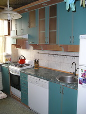 Срочно продам кухню б/у в хор сост