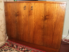 Продам тумбочку б.у.