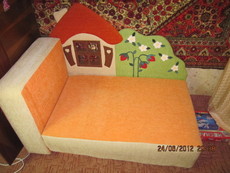 продам детский диван