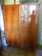 Продам шкаф