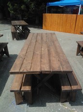 Продам раскладные деревянные столы и лавки.