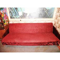 Продам диван-кровать раскладной бу в хорошем состоянии срочн