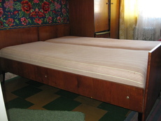 Продам советскую кровать (2 штуки)