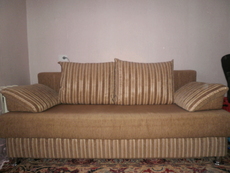 Продам б/у диван