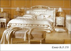 Срочно продается кожаная кровать Marco Rossi