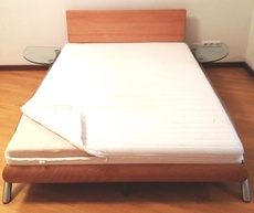 Продам кровать 140*200 и матрас. Германия.