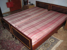 продам двуспальную кровать