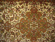 ПРОДАМ КОВРЫ НАТУРАЛЬНЫЕ ШЕРСТ.Б/У