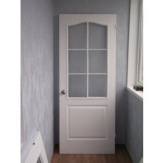 Продам б/у межкомнатные, деревянные белые двери