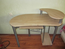 Стол компьютерный бу