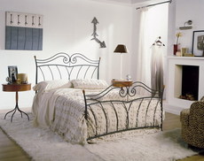 Купить недорого кованную кровать