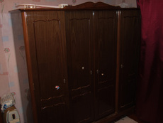 Продам шкаф