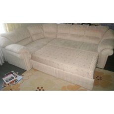 Продам Угловой диван и угловой диван плюс 2 кресла