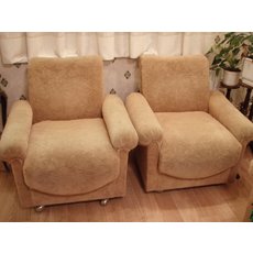 продам диван и два кресла пр-во Румыния