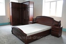 Спальный гарнитур б/у