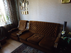 Диван и два кресла