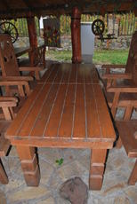 Мебель из натурального дерева