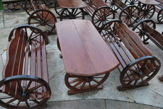 Комплект садовой мебели из натурального дерева