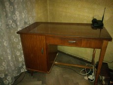 письменный стол