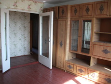 Продам стенку Кипарис в хорошем состоянии