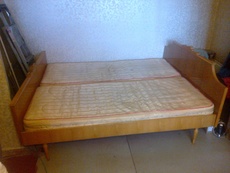 Продам кровать