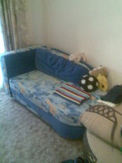 Продам диван.