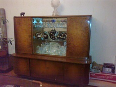 Продам сервант