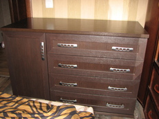 Продам комод.