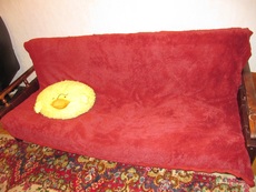 продам мягкий уголок б/у Югославия 86 год выпуска