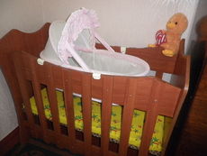 продам детскую кроватку