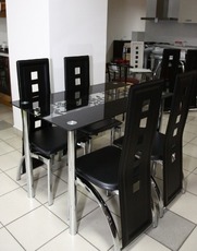 Ищу оптового покупателя стеклянных столов. Не Китай!