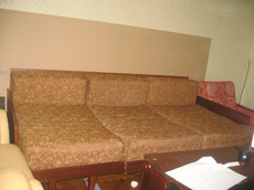 Диван 200 грн. Оболонь