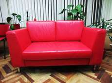 Диван кожаный. Италия