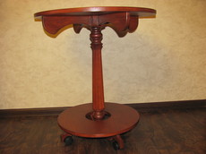 Продаю журнальный столик!